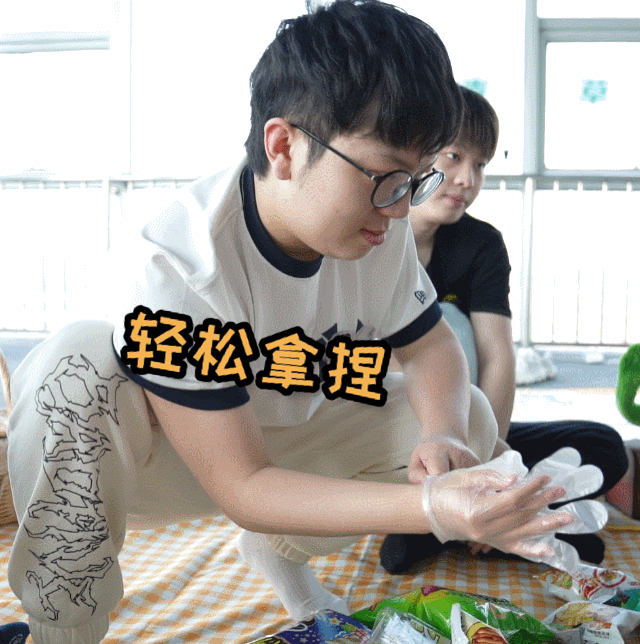 关于祁连战狼队对阵东海朱雀队,拳击常规赛守住胜果,细节决定成败——节奏掌控在手的信息 关于祁连战狼队对阵东海朱雀队,拳击常规赛守住胜果,细节决定成败——节奏掌控在手的信息